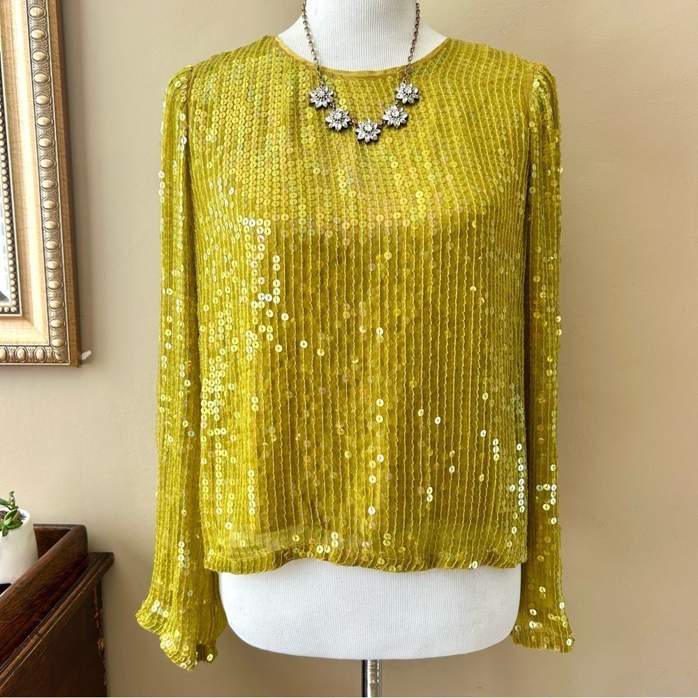 Anthropologie Velvet by Graham & Spencer Evie Sequin Top Aurora Green Size XS